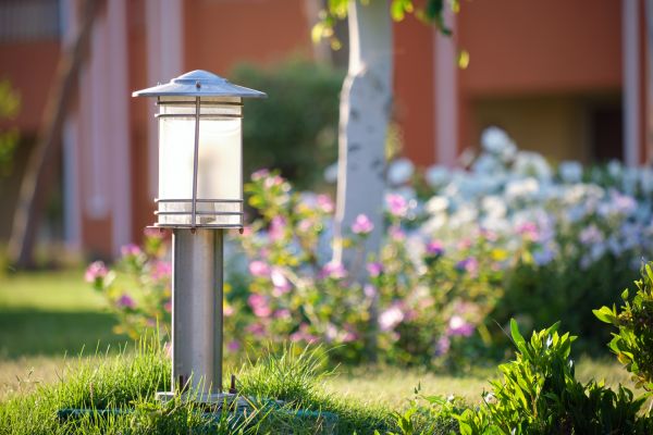 Exterior Lamp Repair
